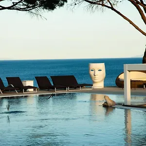 Apart Otel Capo Bianco ****