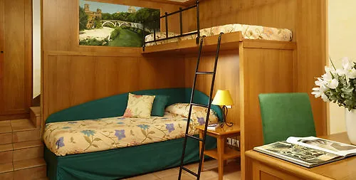 ***  Hotel Santa Maria Roma Itália