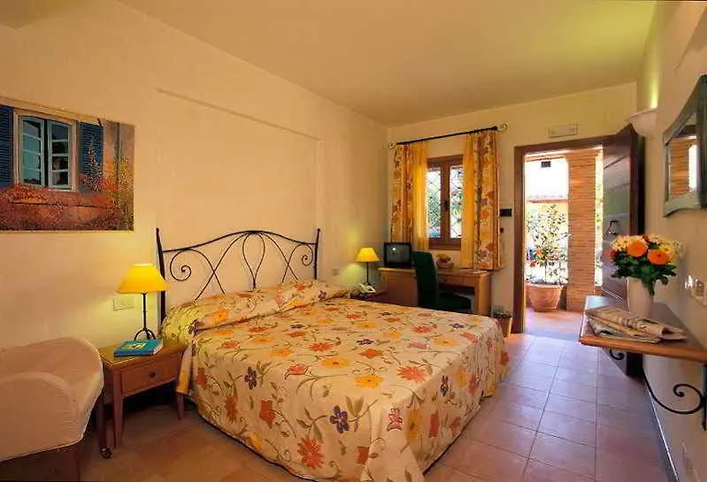 ***  Hotel Santa Maria Roma Itália